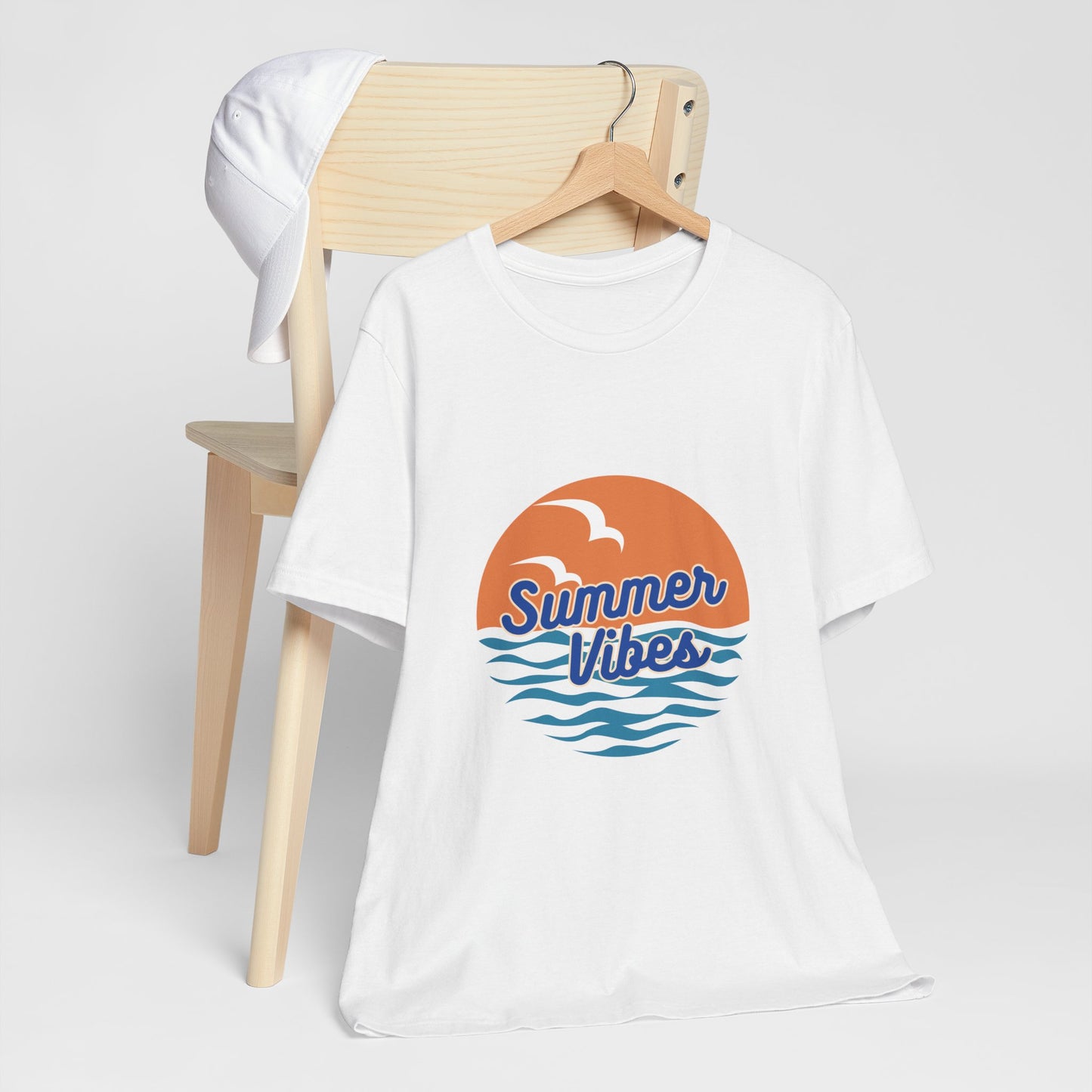 "Summer Vibes" 🌞🏖️ Tee