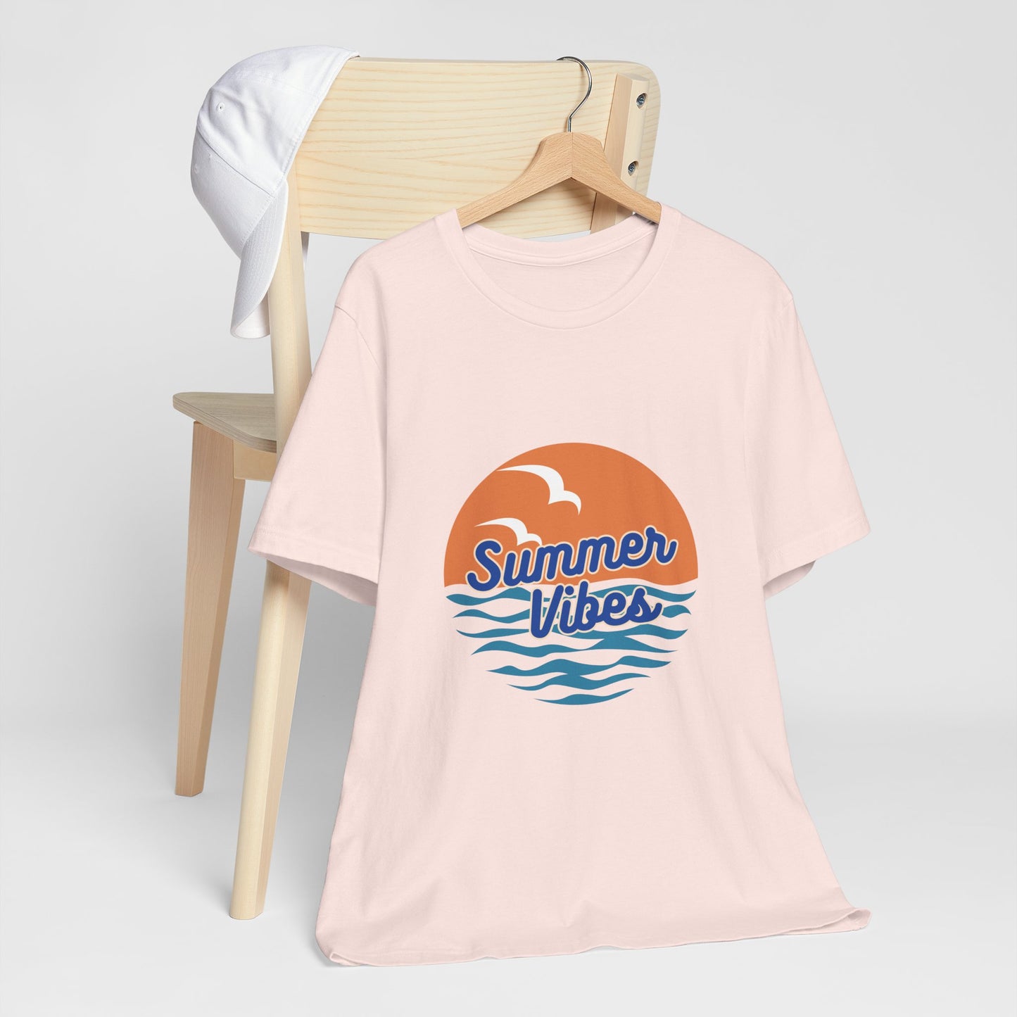 "Summer Vibes" 🌞🏖️ Tee