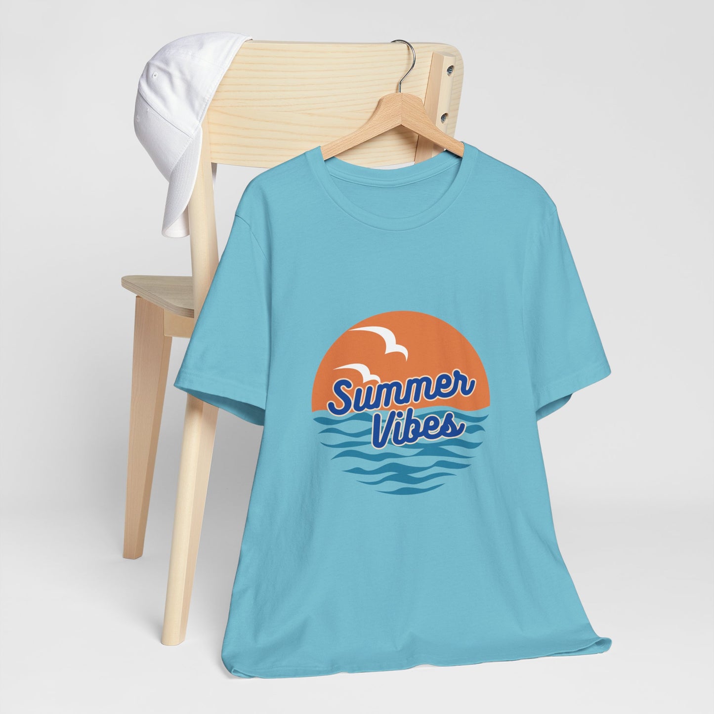 "Summer Vibes" 🌞🏖️ Tee